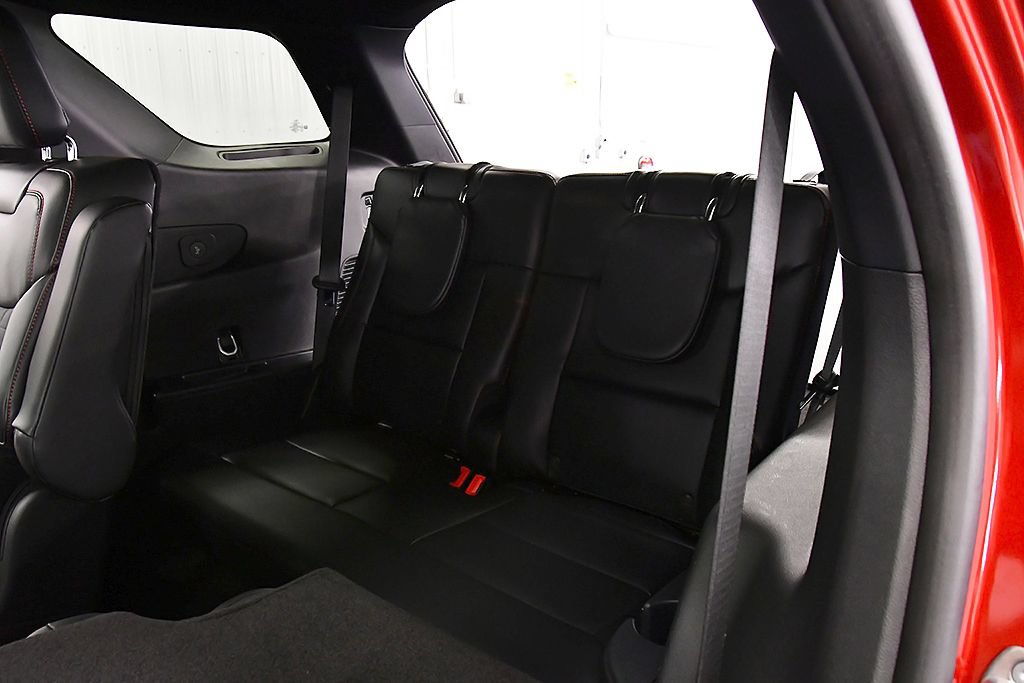 Used 2025 Ford Explorer ST-Line w/ Premium Package AWD/4WD image 32