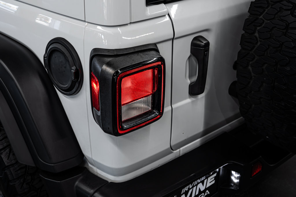 Used 2022 Jeep Wrangler Unlimited Sport AWD/4WD image 14