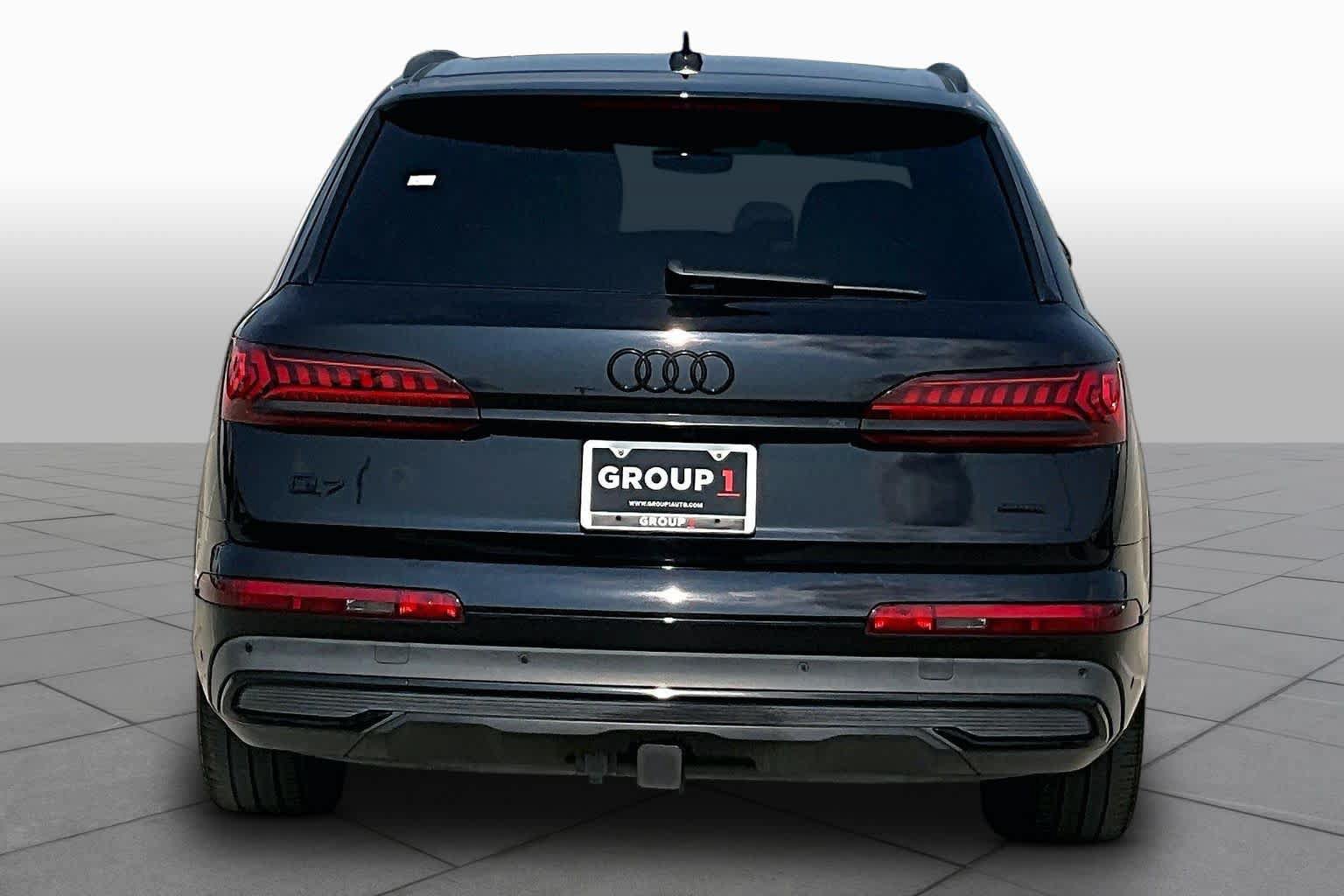 Used 2020 Audi Q7 3.0T Prestige w/ Prestige Package AWD/4WD image 4
