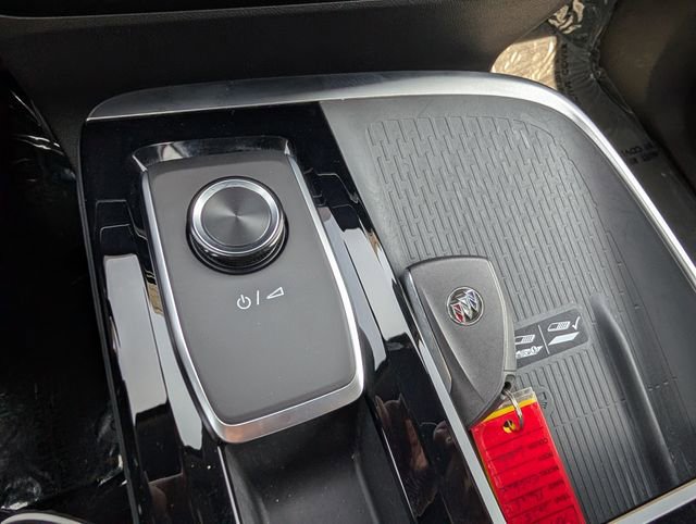 Used 2025 Buick Enclave Preferred image 20