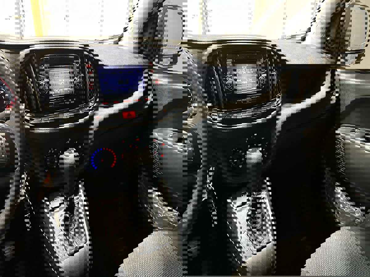 Used 2021 RAM ProMaster City Tradesman image 23