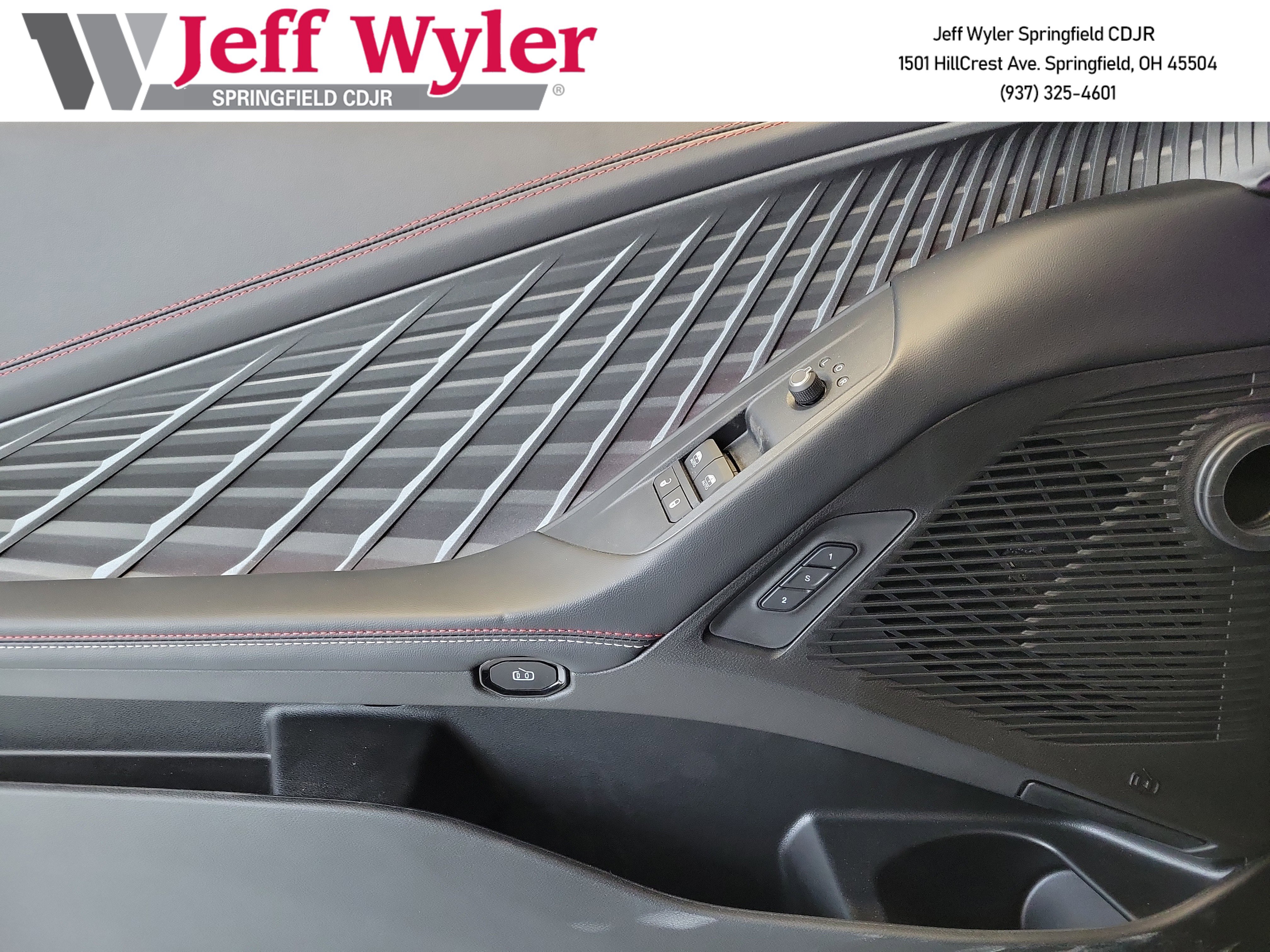 New 2026 Dodge Charger Daytona Scat Pack image 11