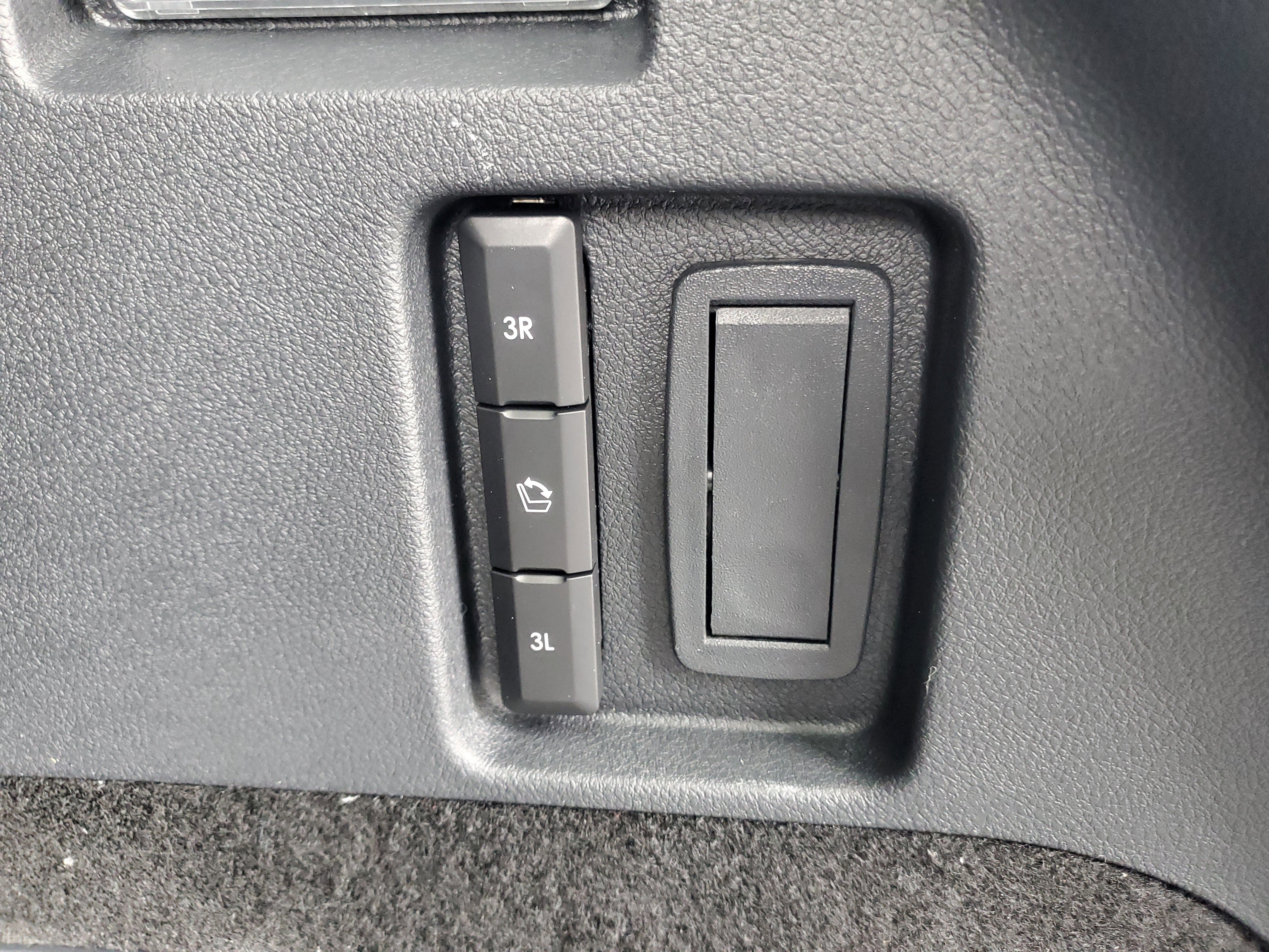 New 2026 Lincoln Aviator AWD image 29