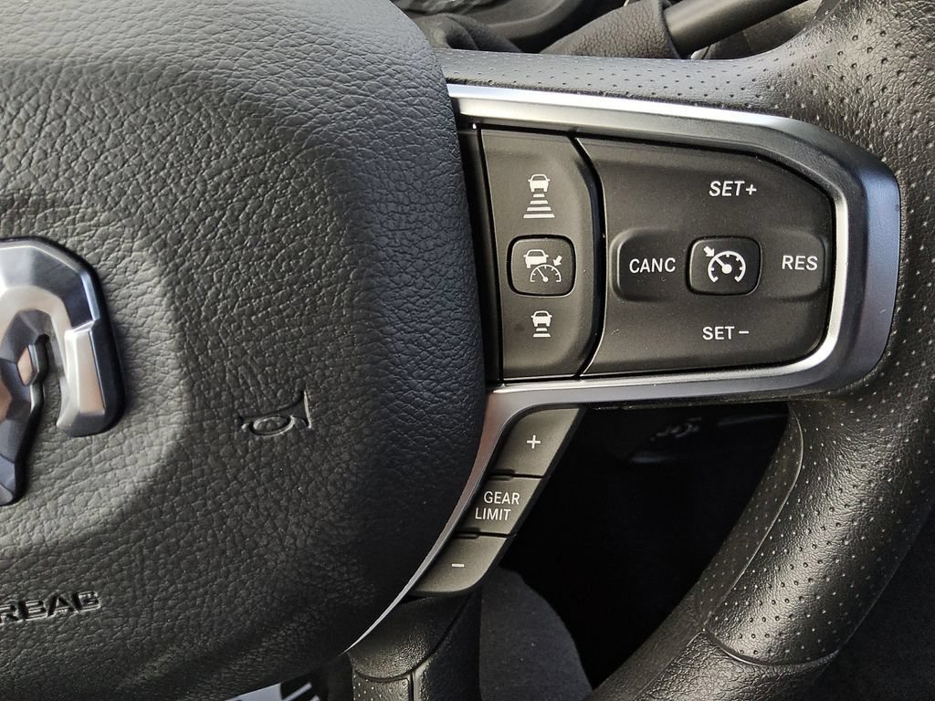New 2026 RAM 2500 Tradesman AWD/4WD image 28