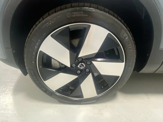 Used 2023 Volvo C40 P8 Recharge Ultimate AWD/4WD image 5