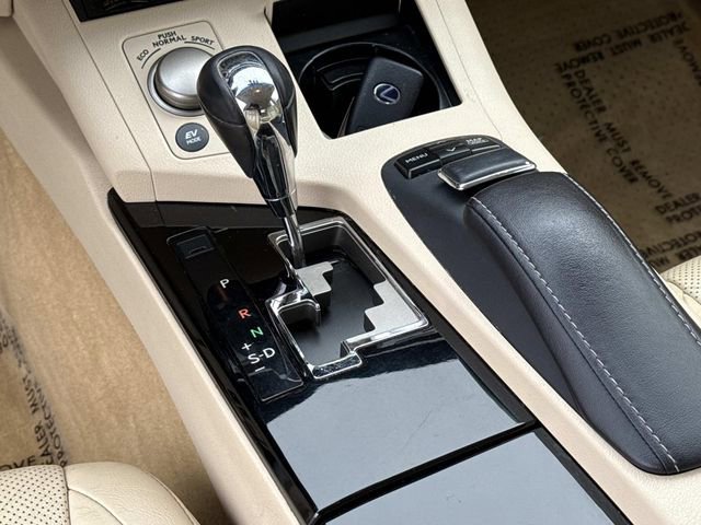 Used 2013 Lexus ES 300h w/ Luxury Pkg image 23