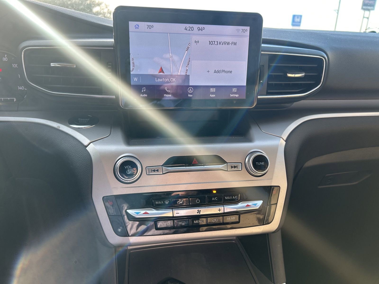 Used 2022 Ford Explorer XLT w/ Equipment Group 202A image 13