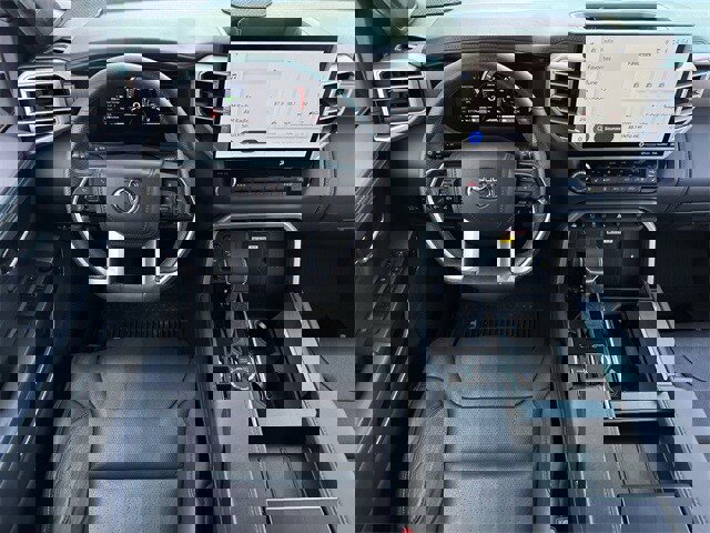 Used 2022 Toyota Tundra Platinum image 11