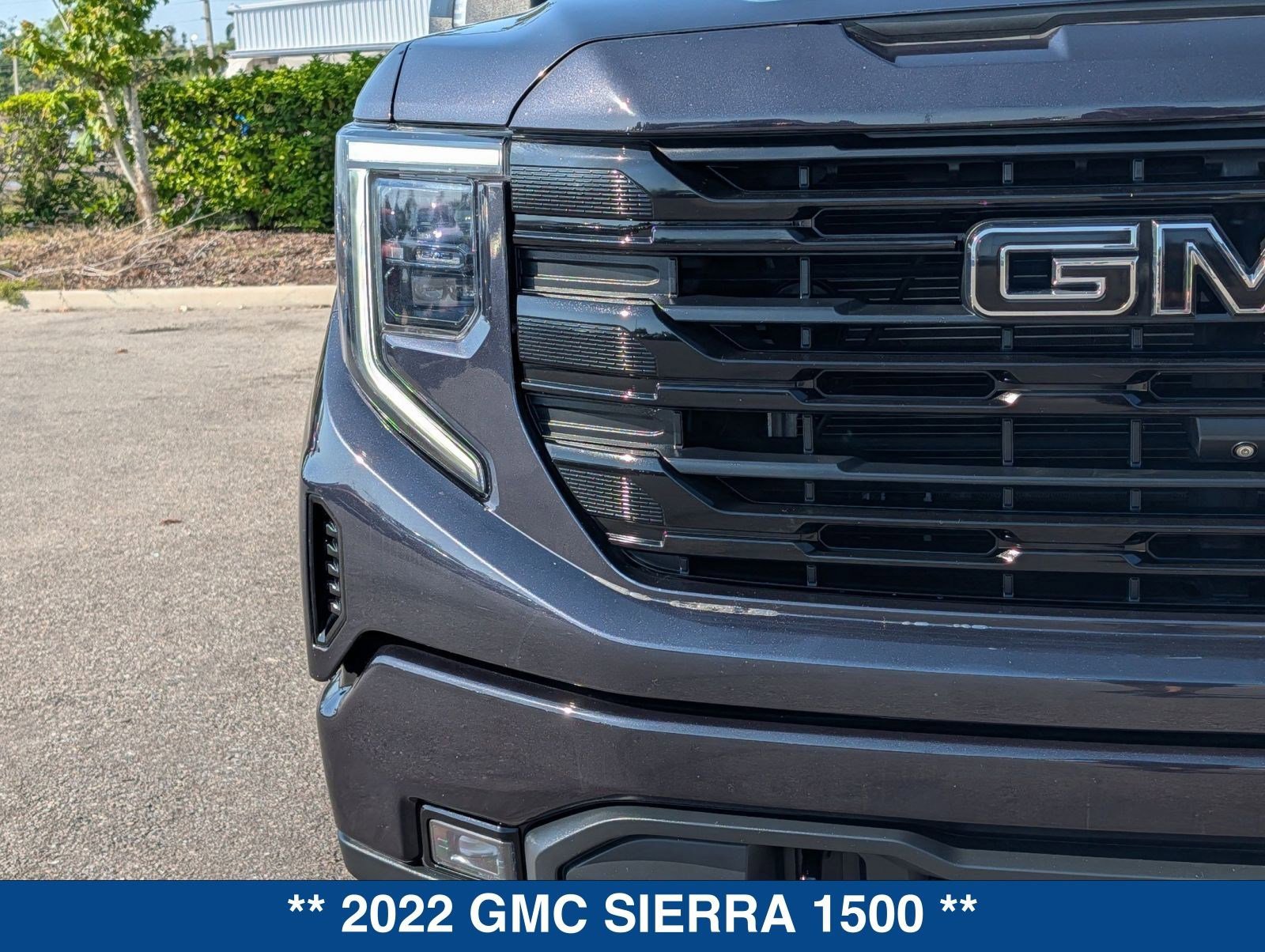 Used 2022 GMC Sierra 1500 Elevation w/ Elevation Premium Package image 9