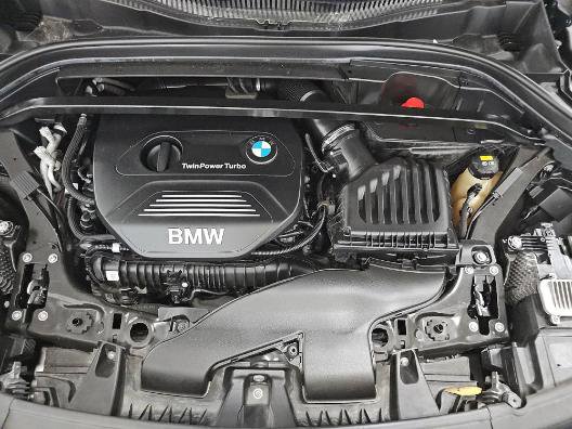 Used 2018 BMW X2 sDrive28i w/ Convenience Package FWD image 6