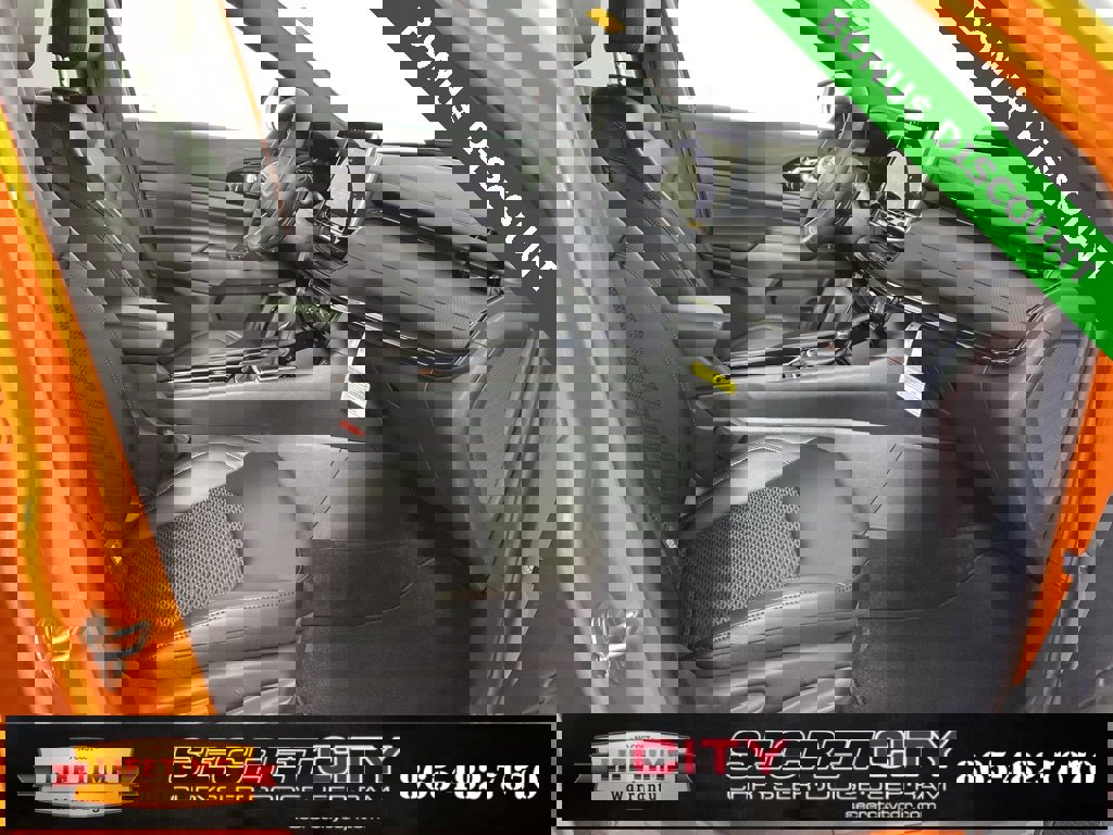 New 2026 Jeep Compass Latitude image 33