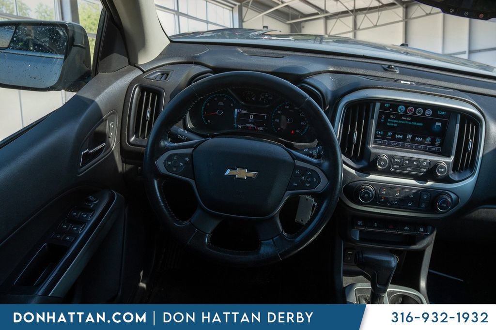 Used 2017 Chevrolet Colorado LT w/ LT Convenience Package RWD image 5