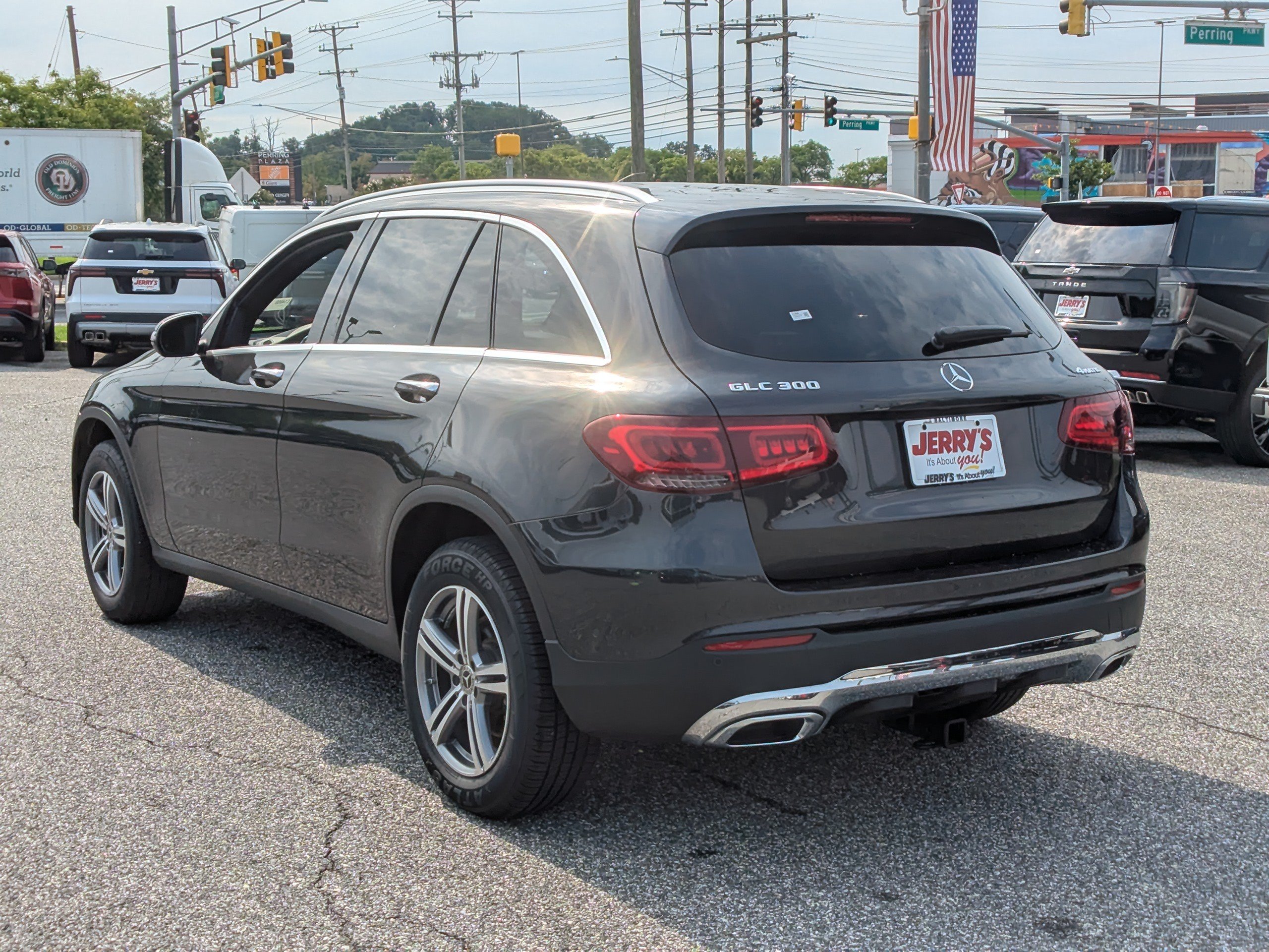 Used 2022 Mercedes-Benz GLC 300 4MATIC image 6