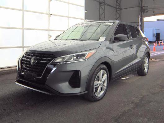 Used 2021 Nissan Kicks S image 1