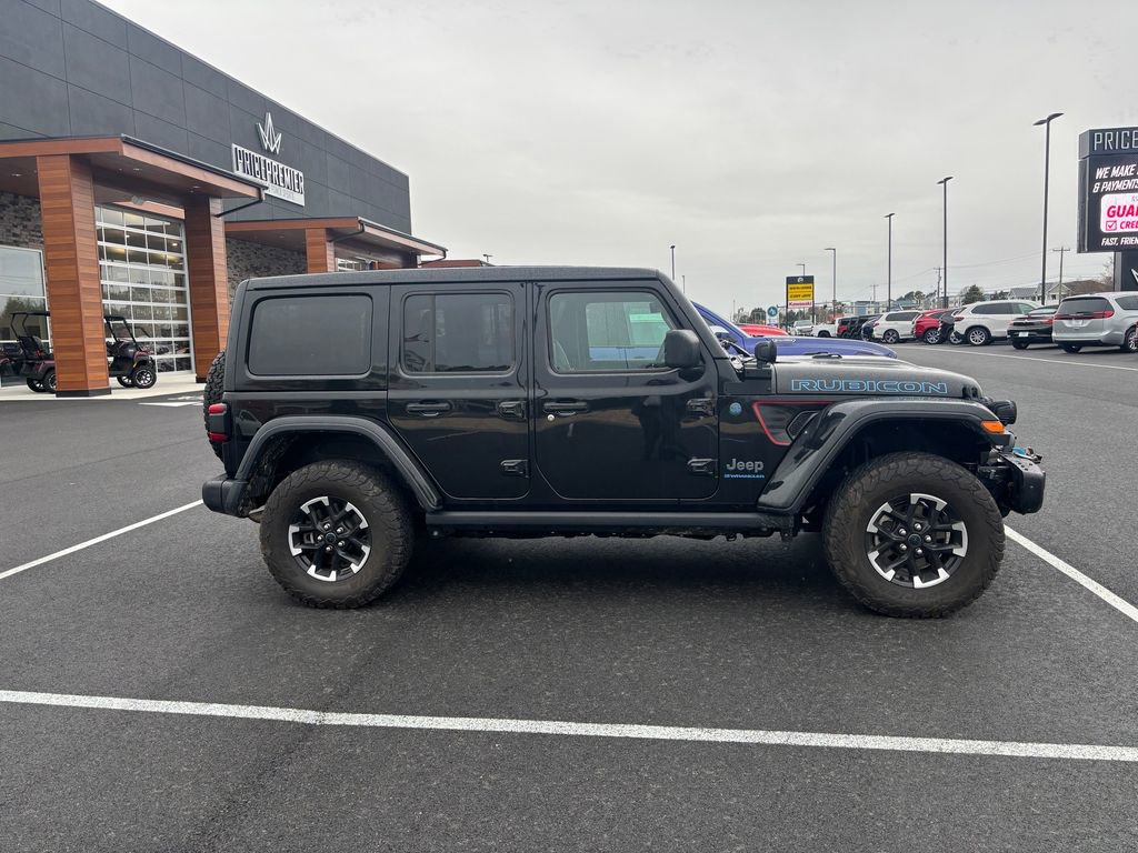 Used 2024 Jeep Wrangler Unlimited Rubicon 4xe image 7