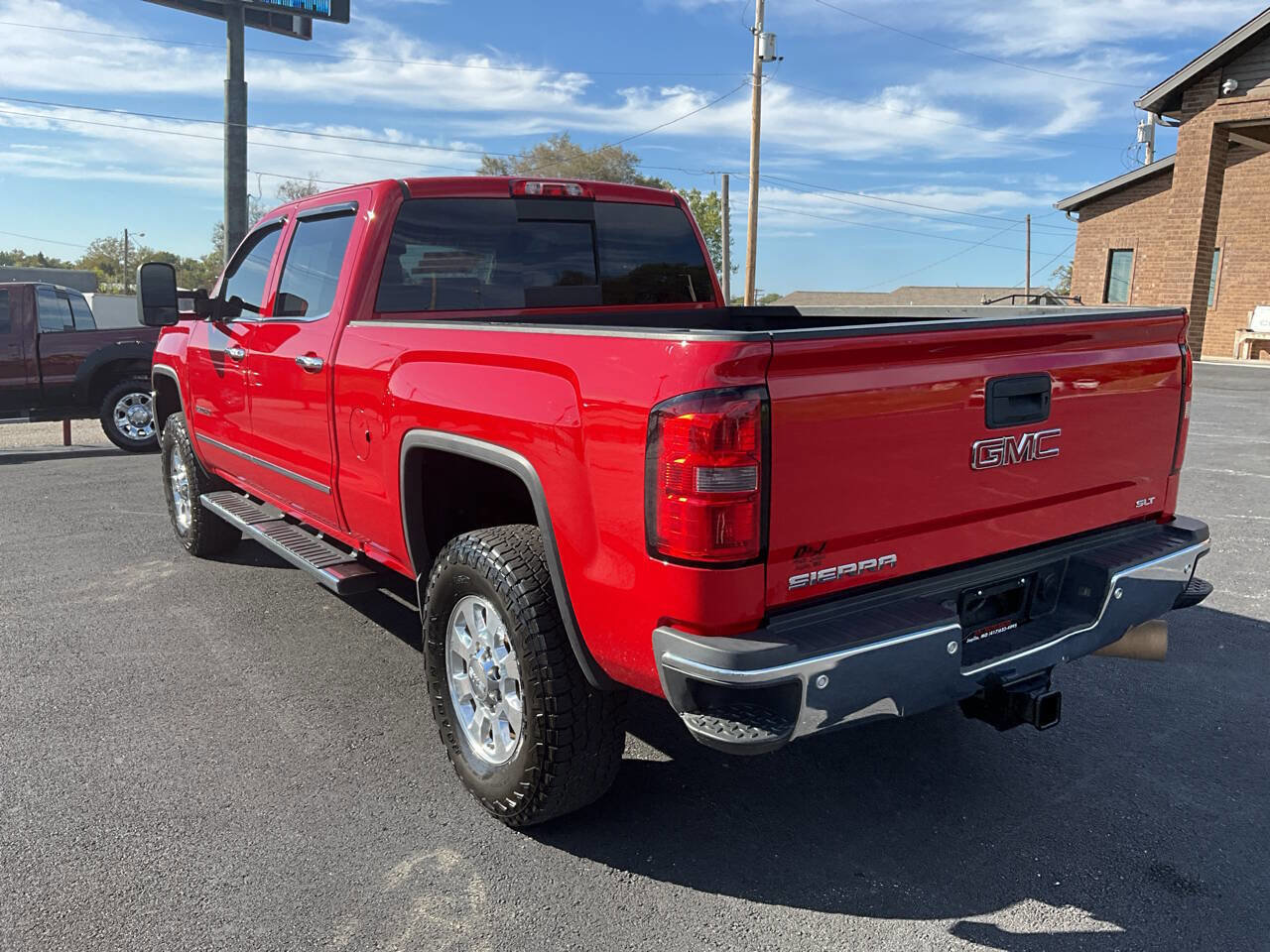 Used 2015 GMC Sierra 2500 SLT w/ Duramax Plus Package image 3