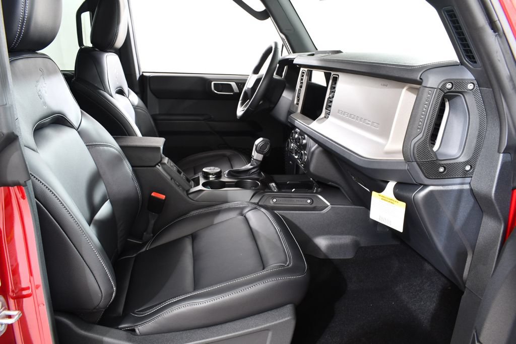 New 2026 Ford Bronco Outer Banks AWD/4WD image 10