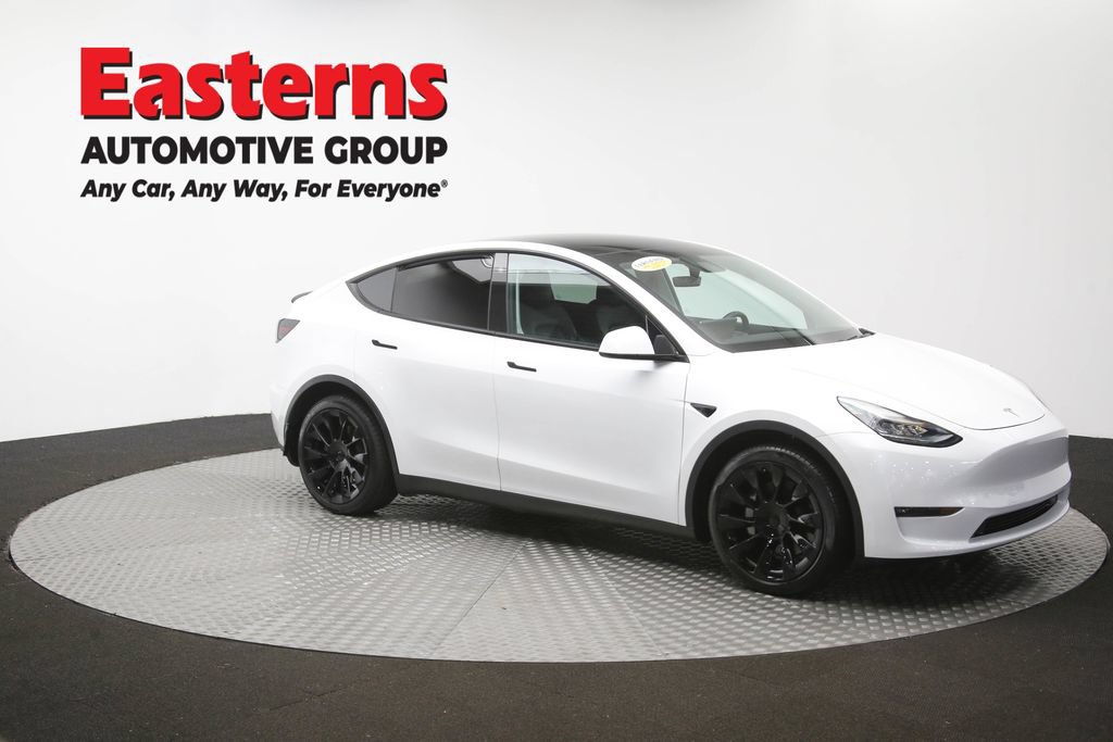 Used 2021 Tesla Model Y Long Range AWD/4WD image 44