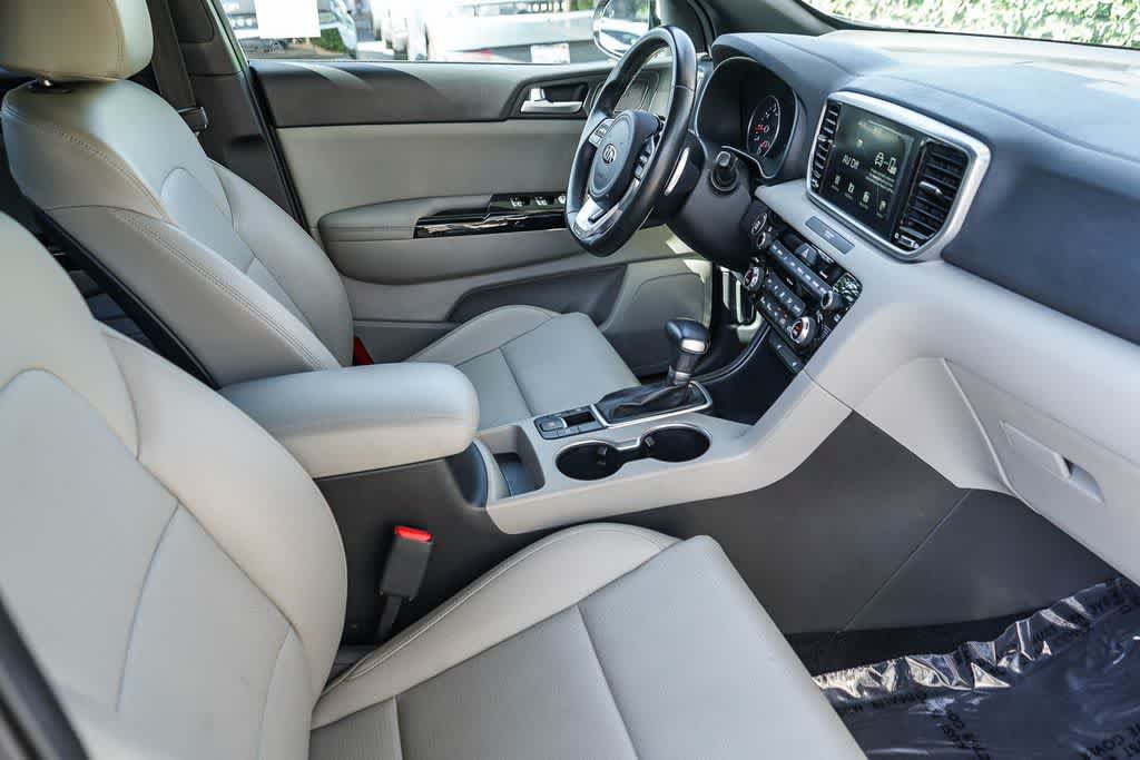 Used 2021 Kia Sportage S w/ S FWD Premium Package image 17