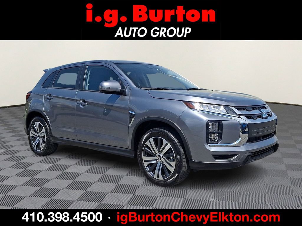 Used 2023 Mitsubishi Outlander Sport ES AWD/4WD image 1