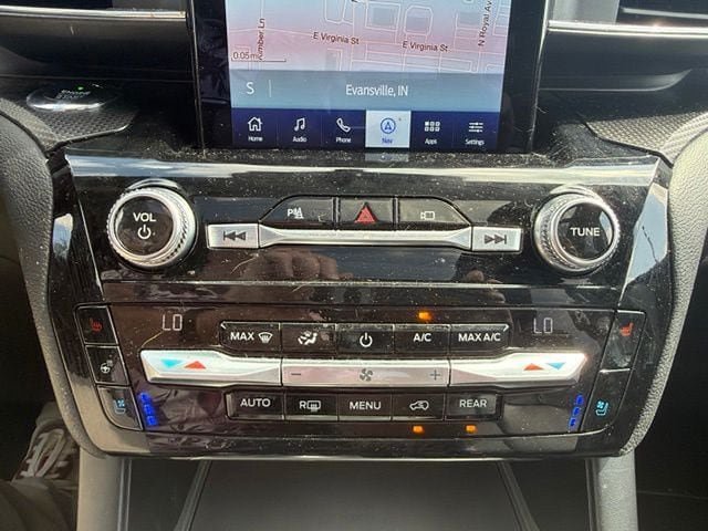 Used 2021 Ford Explorer ST w/ Equipment Group 401A AWD/4WD image 11