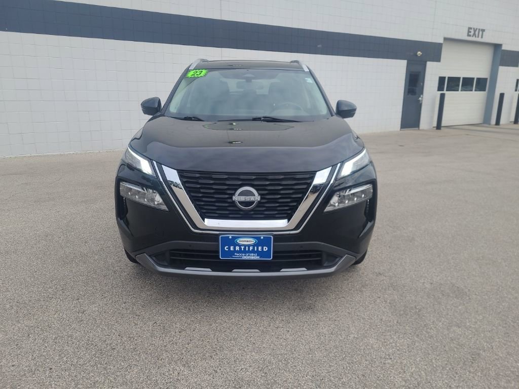 Used 2023 Nissan Rogue SL w/ SL Premium Package image 9