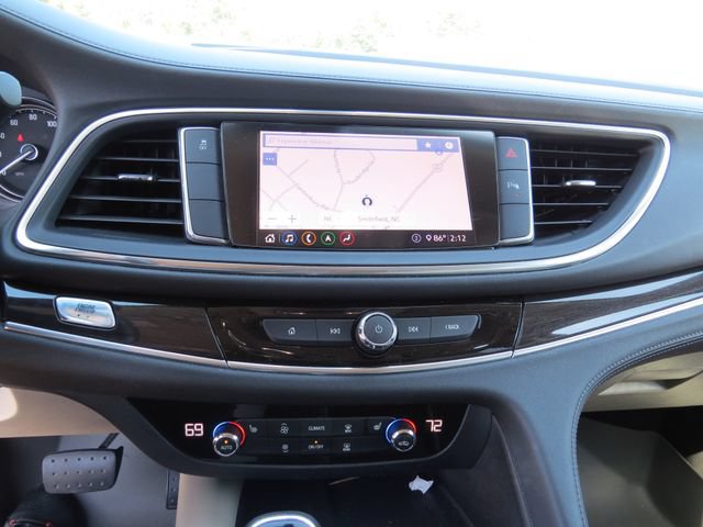 Used 2020 Buick Enclave Essence w/ Sound and Sites Package FWD image 24
