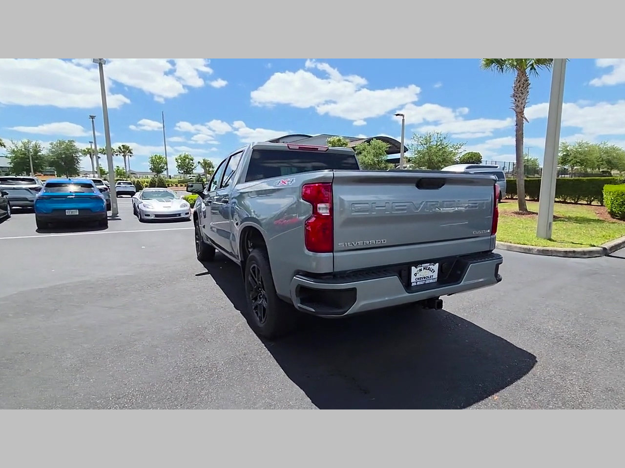 New 2026 Chevrolet Silverado 1500 Custom AWD/4WD image 16