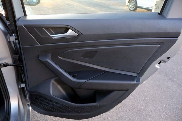 Used 2025 Volkswagen Jetta S FWD image 17