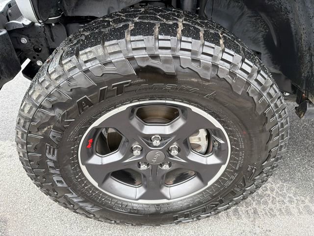 Used 2023 Jeep Gladiator Rubicon w/ Trailer Tow Package image 11