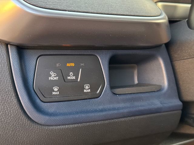 New 2025 Volkswagen ID. Buzz Pro S Plus image 36