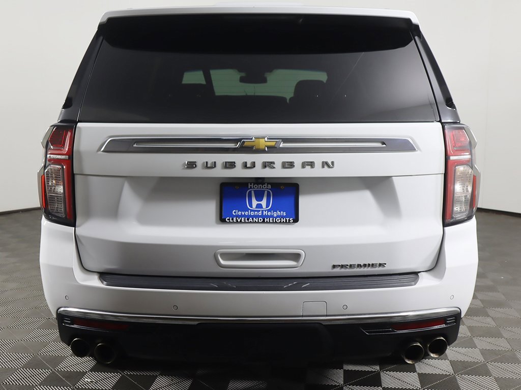 Used 2023 Chevrolet Suburban Premier image 14