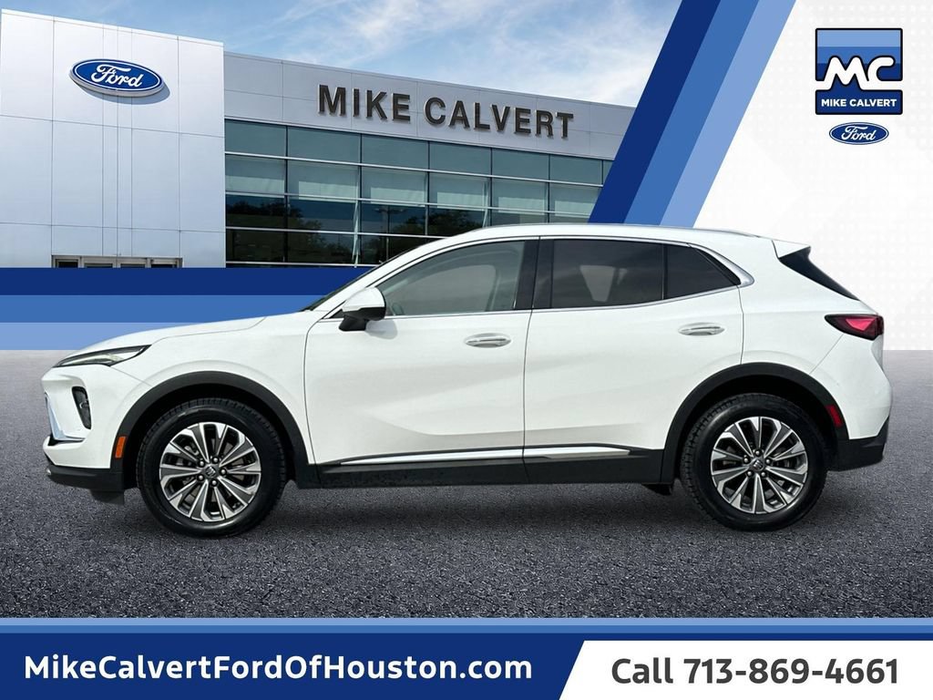 Used 2024 Buick Envision Preferred AWD/4WD image 2