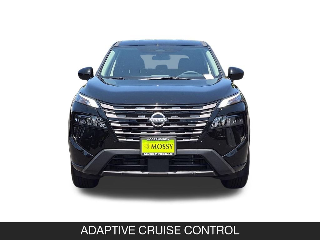 New 2026 Nissan Rogue SV FWD image 4