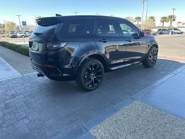 Used 2024 Land Rover Discovery Sport S image 5