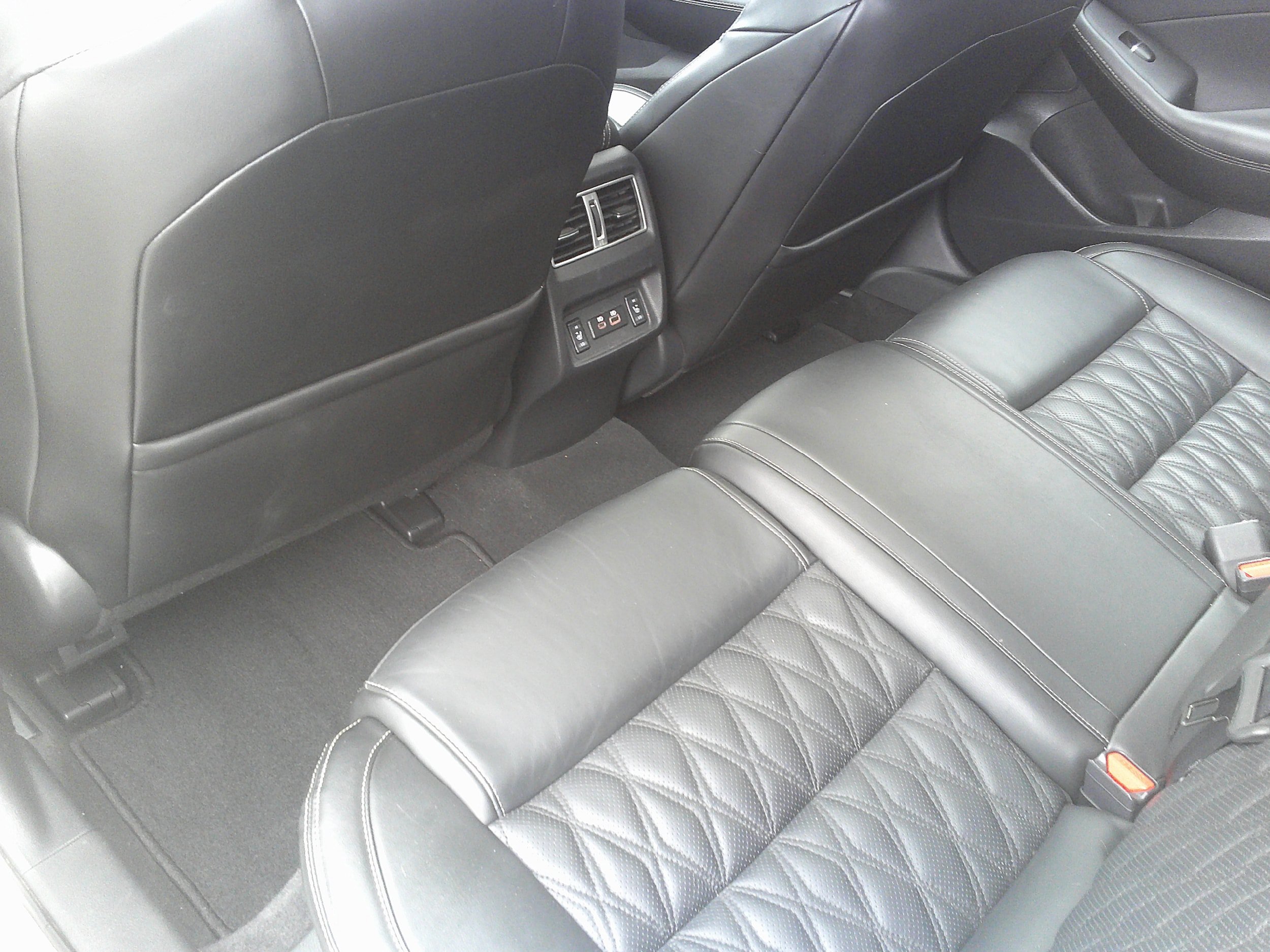 Used 2023 Nissan Maxima Platinum w/ Sport Mat Group FWD image 21