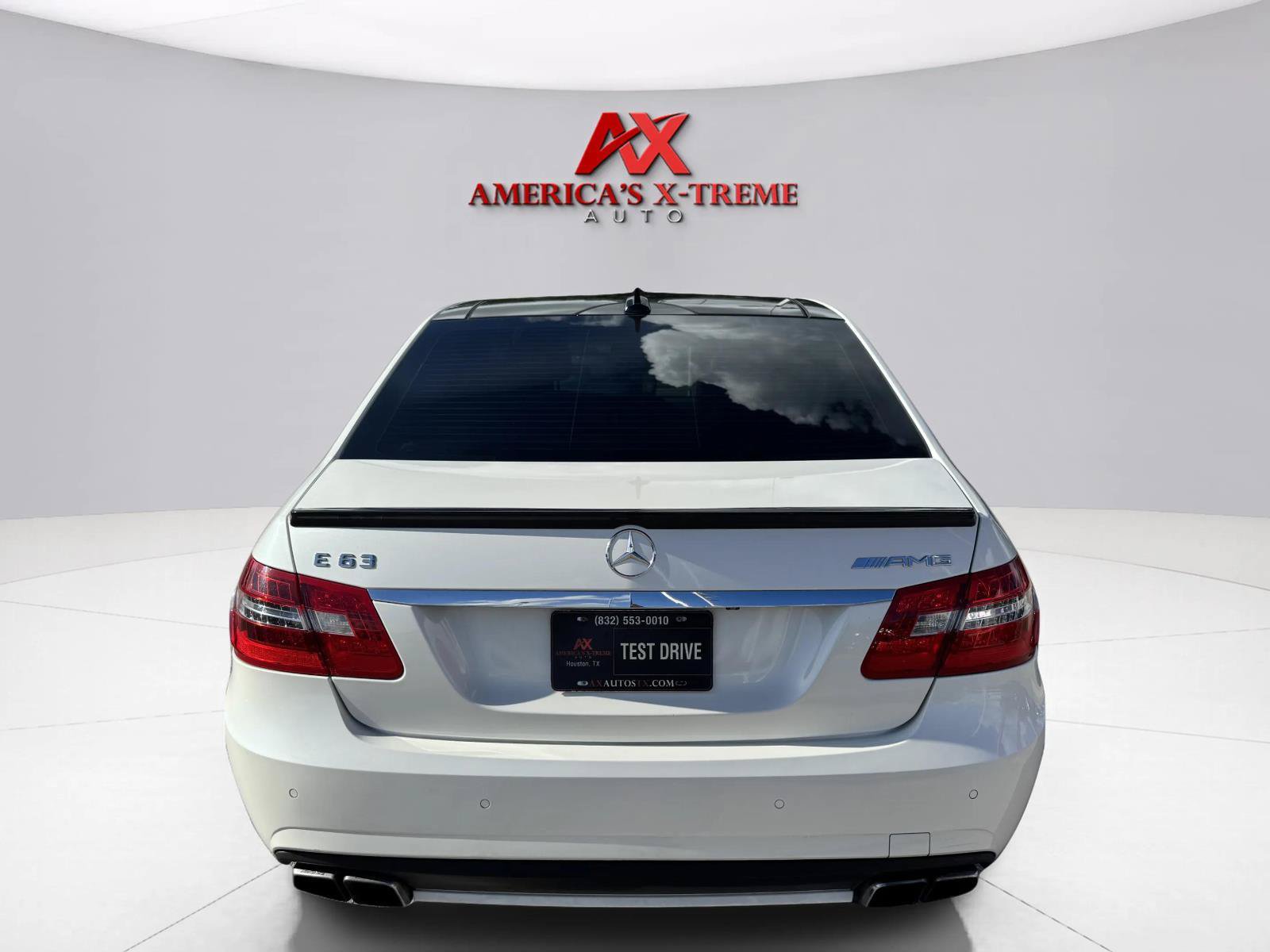 Used 2012 Mercedes-Benz E 63 AMG Sedan image 4