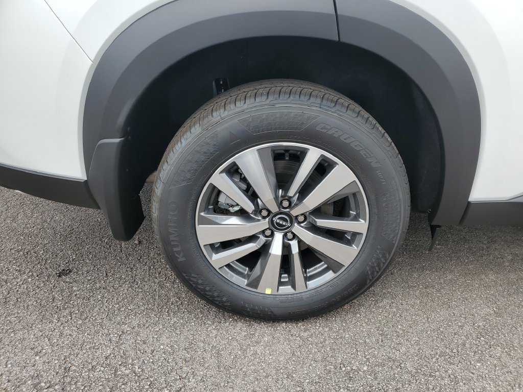 New 2026 Nissan Pathfinder SL FWD image 5