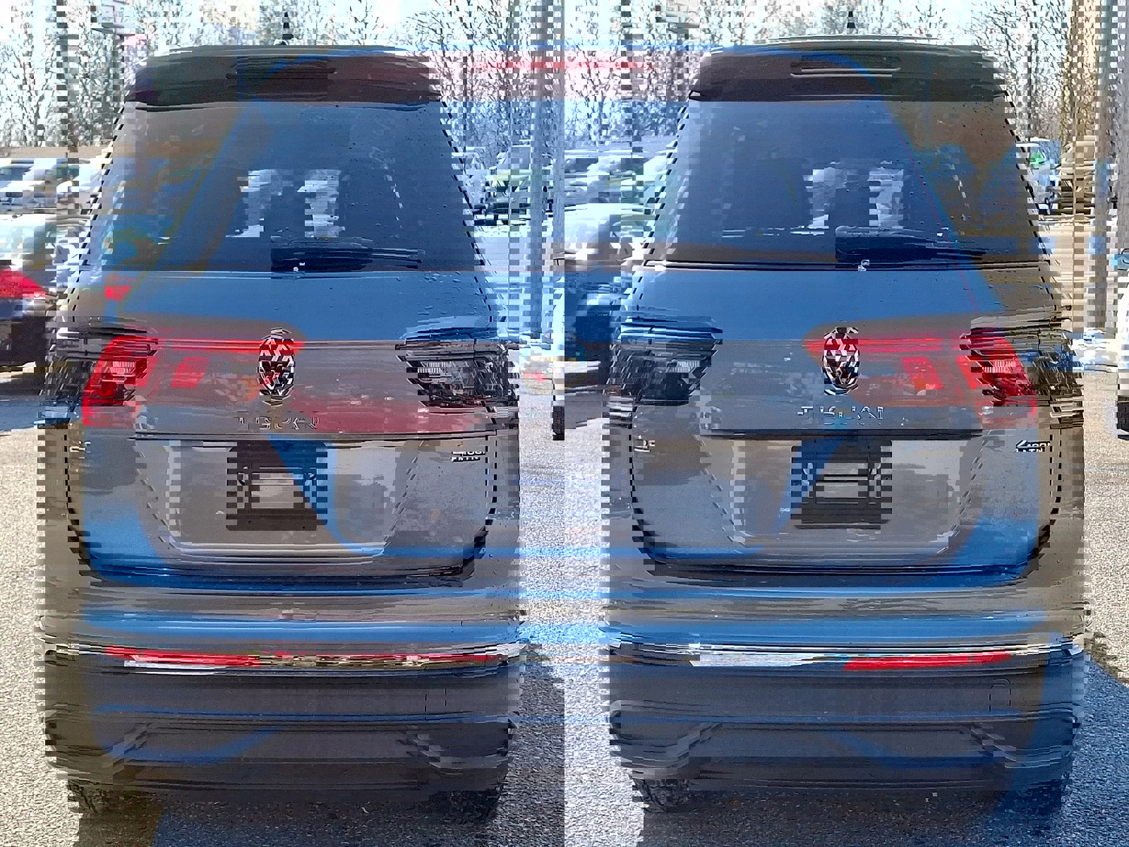 Used 2022 Volkswagen Tiguan SE image 5