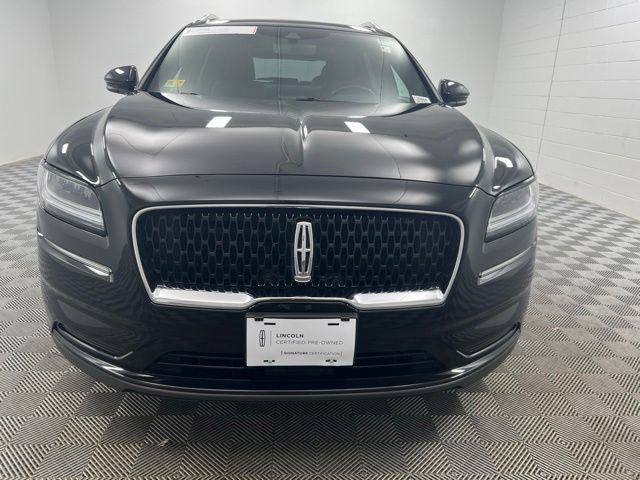 Used 2023 Lincoln Nautilus Reserve w/ Monochromatic Package AWD/4WD image 3