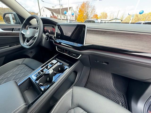 New 2026 Volkswagen Atlas SEL Premium R-Line image 29