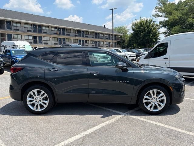 Used 2019 Chevrolet Blazer LT w/ Sun and Wheels Package AWD/4WD image 9