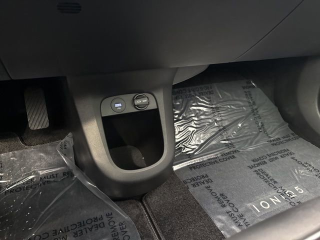 Used 2024 Hyundai Ioniq 5 Limited image 28