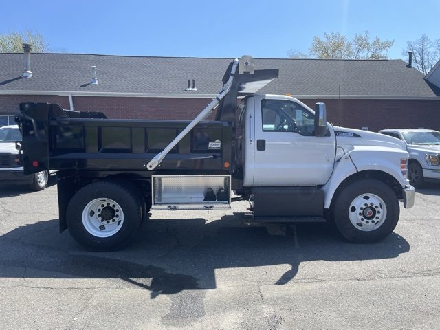 New 2025 Ford F650 2WD Regular Cab Super Duty image 11