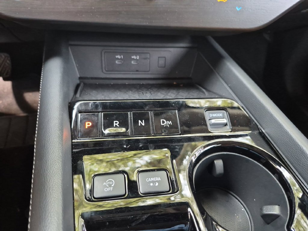 Used 2025 Nissan Murano SV FWD image 20