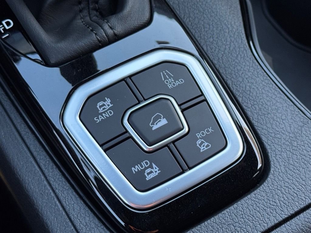 New 2026 Nissan Frontier SV w/ All-Weather Content Package image 20