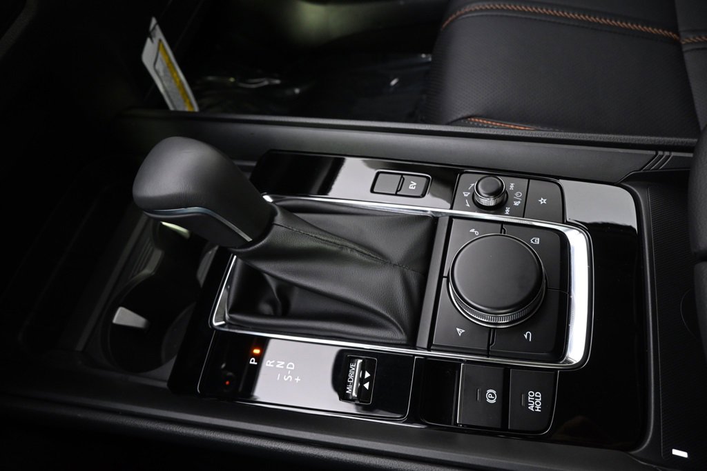 Certified 2025 MAZDA CX-50 2.5 Hybrid w/ Weather Package image 32