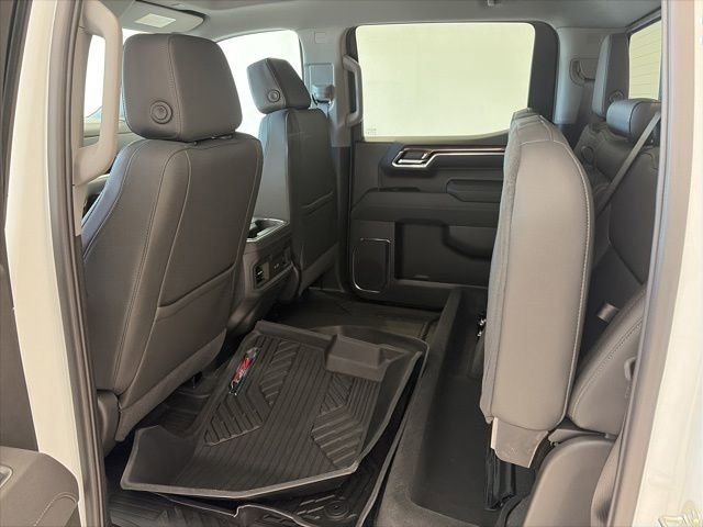 New 2026 Chevrolet Silverado 1500 LT Trail Boss w/ LT Trail Boss Premium Package AWD/4WD image 16
