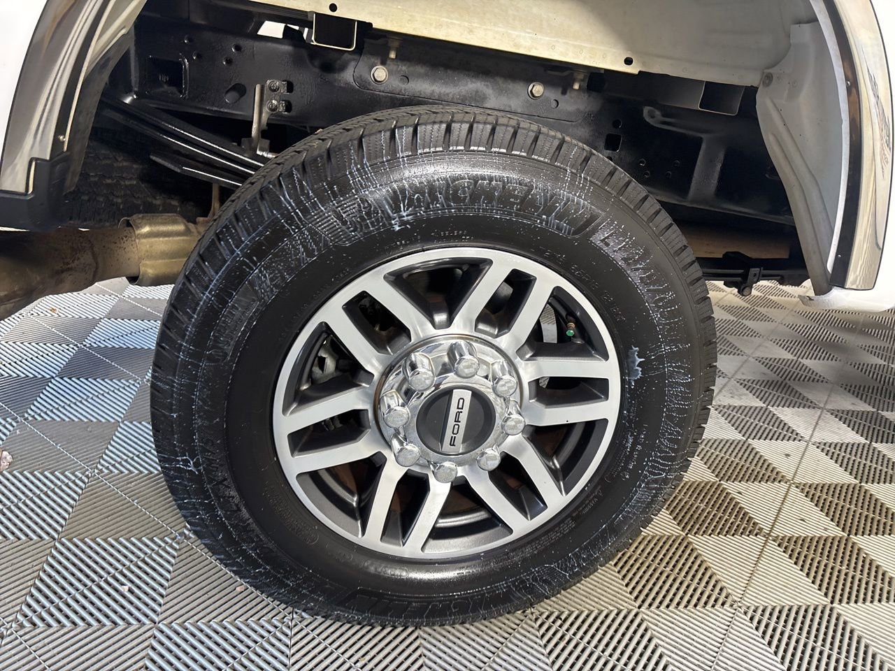 Used 2019 Ford F250 Lariat w/ Lariat Value Package image 34