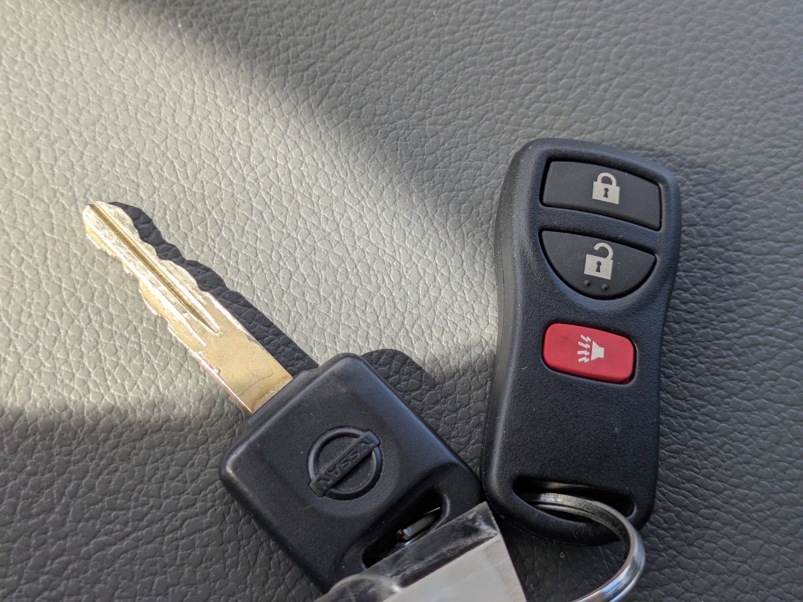 Used 2018 Nissan NV 3500 SL w/ Navigation Package image 34